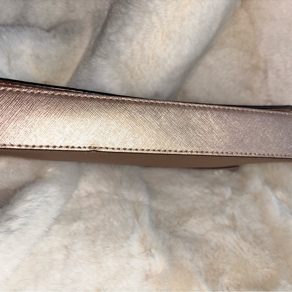 Kate Spade Elegant Metallic Leather Clutch - EUC - Picture 13 of 13
